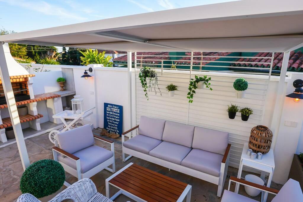 Villa Casacara Marbella Beachside Costabella -Spain 외부 사진