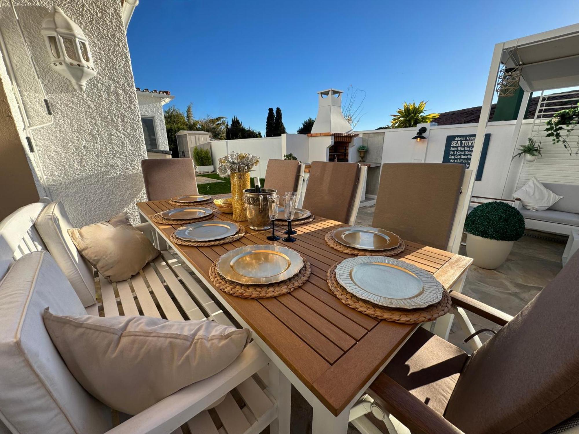 Villa Casacara Marbella Beachside Costabella -Spain 외부 사진