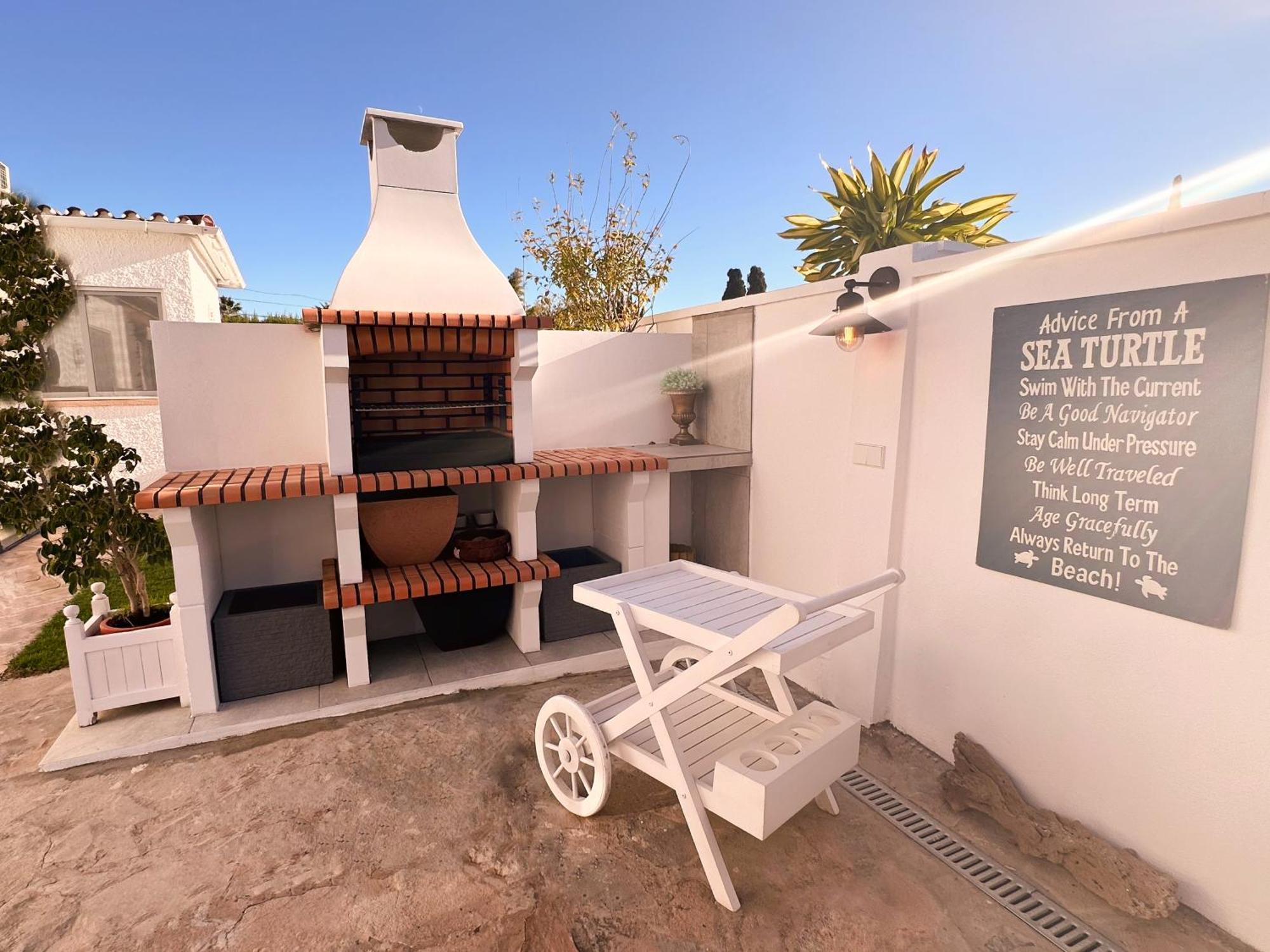 Villa Casacara Marbella Beachside Costabella -Spain 외부 사진