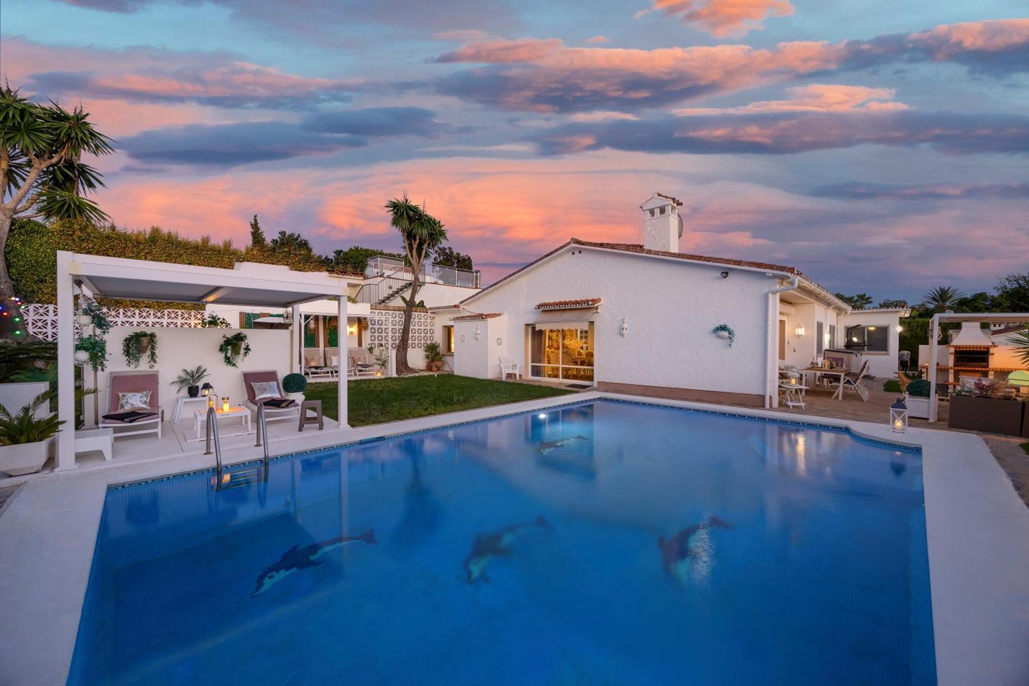 Villa Casacara Marbella Beachside Costabella -Spain 외부 사진