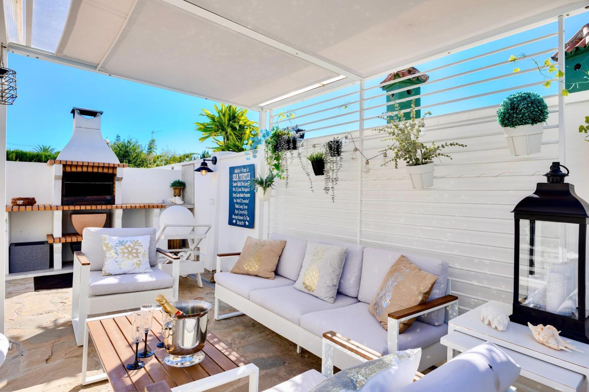 Villa Casacara Marbella Beachside Costabella -Spain 외부 사진