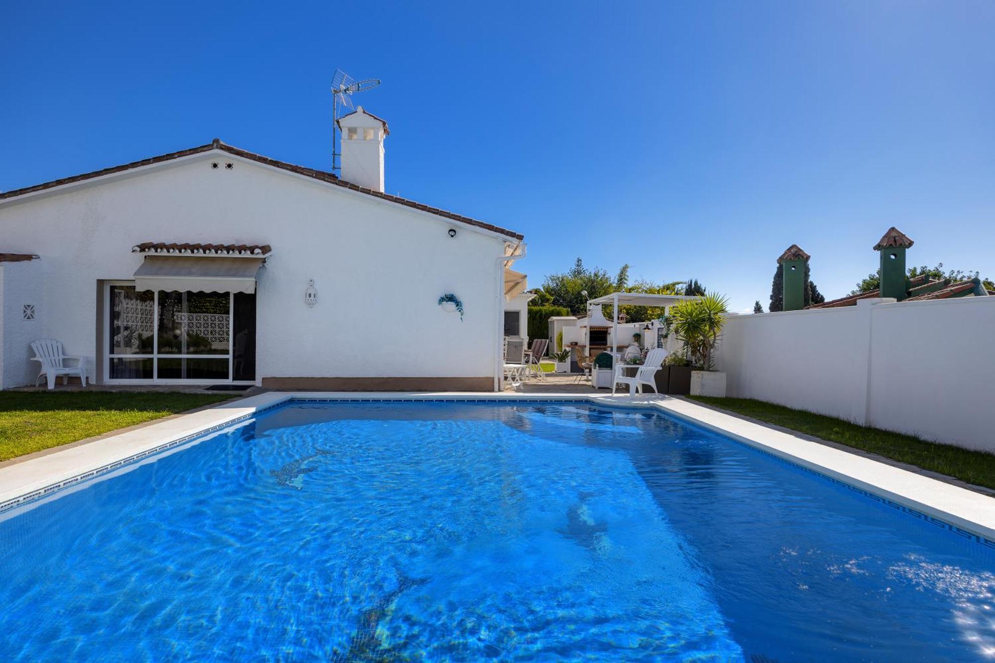 Villa Casacara Marbella Beachside Costabella -Spain 외부 사진