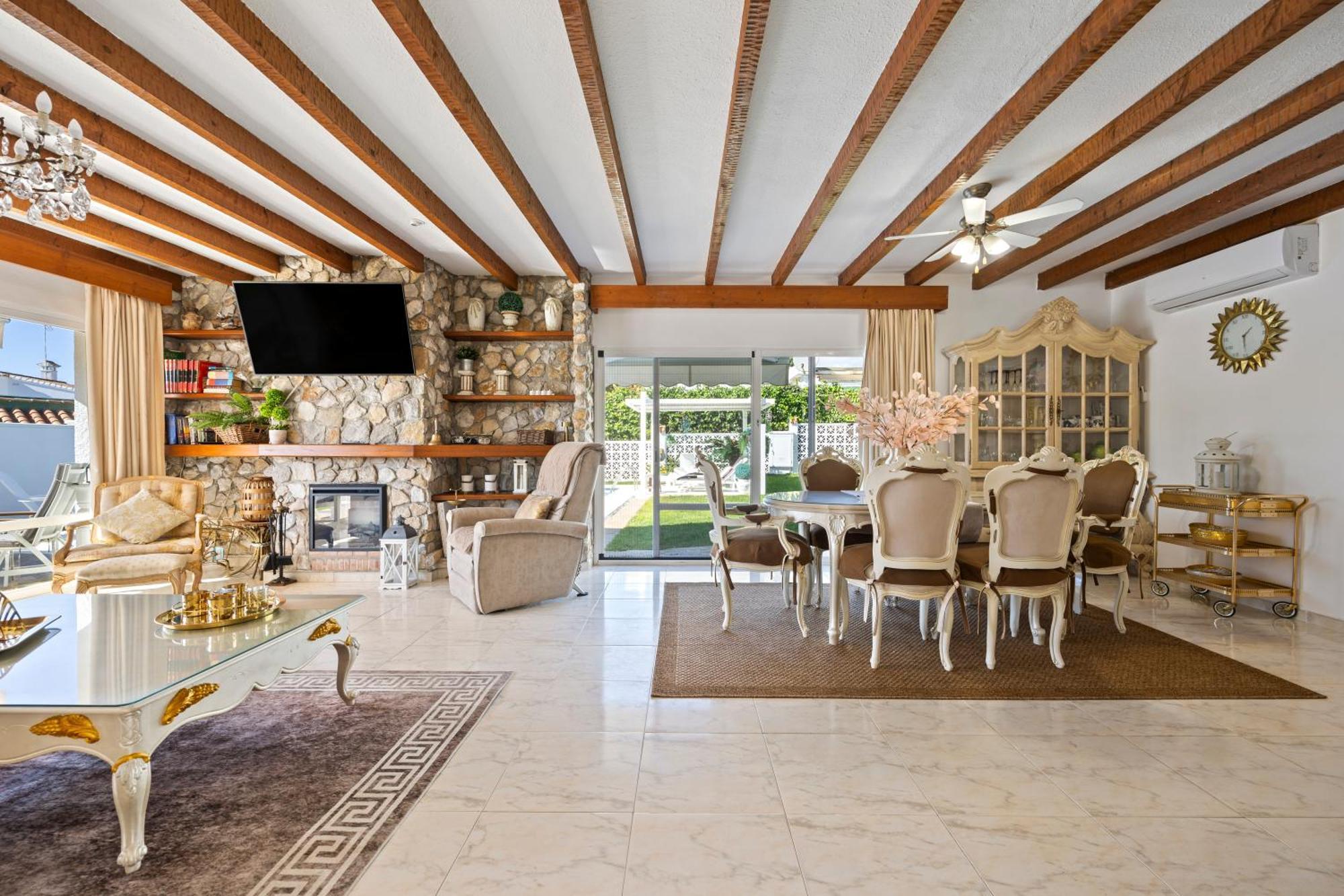 Villa Casacara Marbella Beachside Costabella -Spain 외부 사진