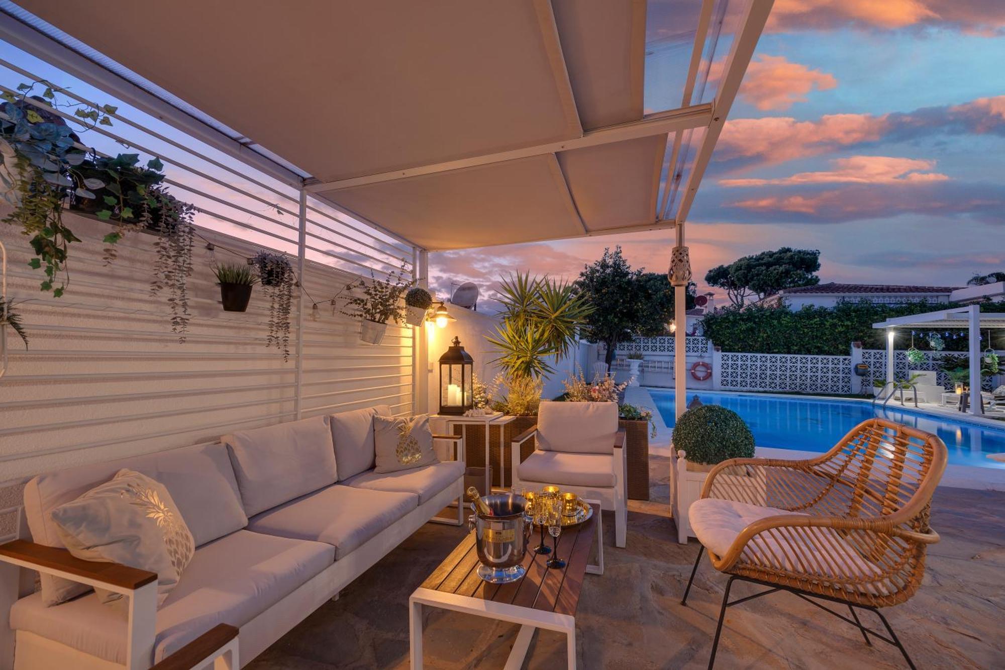 Villa Casacara Marbella Beachside Costabella -Spain 외부 사진